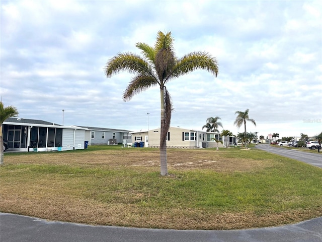 Listing photo 2 for 501 San Clemente Cir, North Port FL 34287