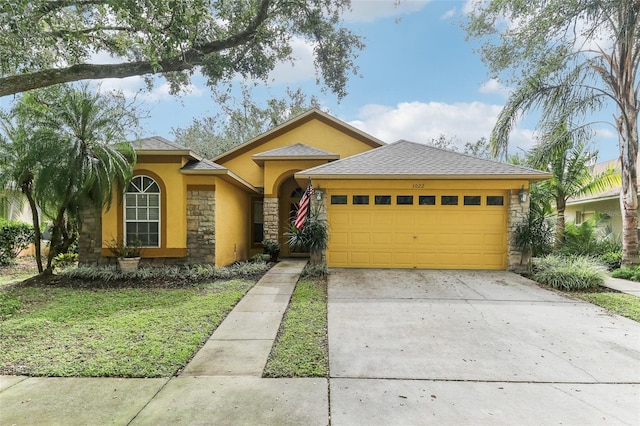 view of front of property featuring a garage