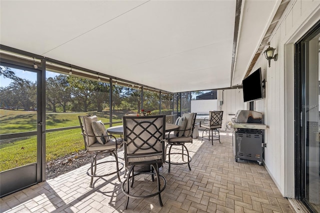 view of sunroom / solarium