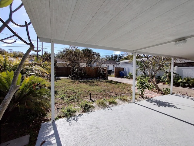 view of yard with a patio