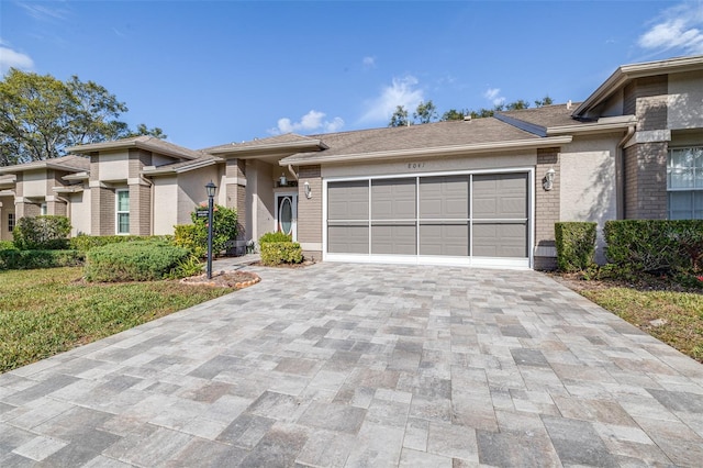 view of front of house featuring a garage