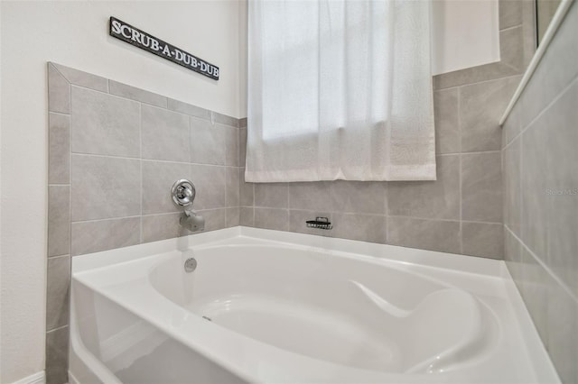 bathroom featuring a bathtub