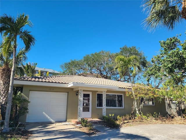 view of front of home featuring a garage