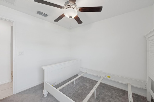 bedroom with carpet flooring and ceiling fan