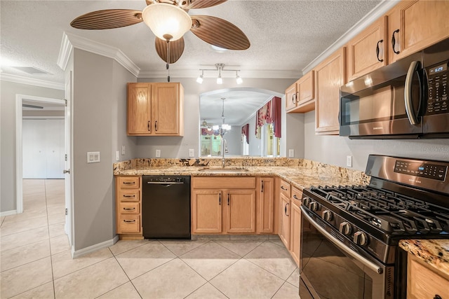 kitchen with ceiling fan with notable chandelier, stainless steel appliances, crown molding, sink, and light tile patterned flooring