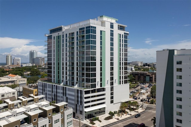 777 3rd Ave N Unit 1605, Saint Petersburg, FL 33701 - view of building exterior featuring a city view