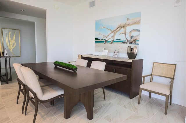 777 3rd Ave N Unit 1605, Saint Petersburg, FL 33701 - view of dining area
