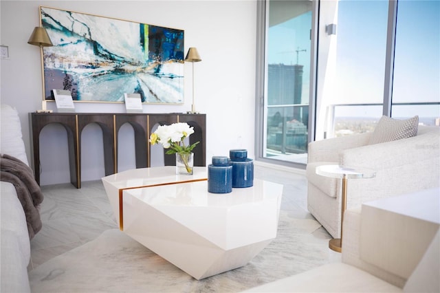 777 3rd Ave N Unit 1605, Saint Petersburg, FL 33701 - view of living area