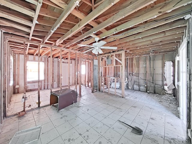 miscellaneous room with ceiling fan