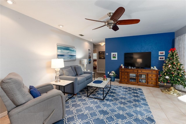 living room with ceiling fan