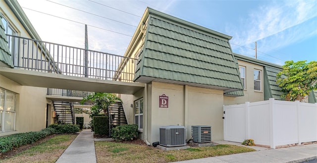 1799 N Highland Ave Unit 28, Clearwater, FL 33755 - photo 1