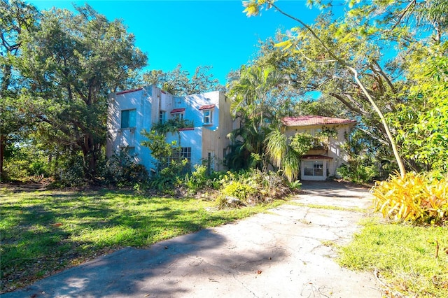 view of front of home