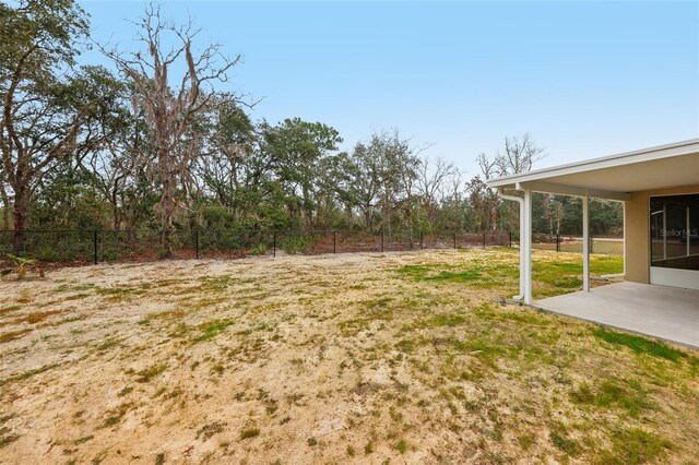 view of yard featuring a patio