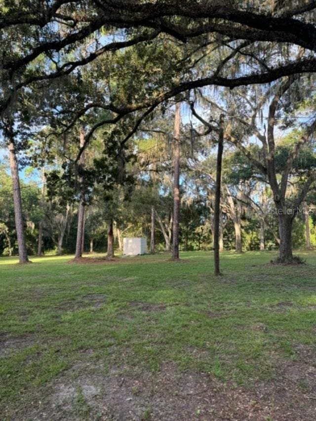 Listing photo 3 for 15370 SE 156th Place Rd, Weirsdale FL 32195