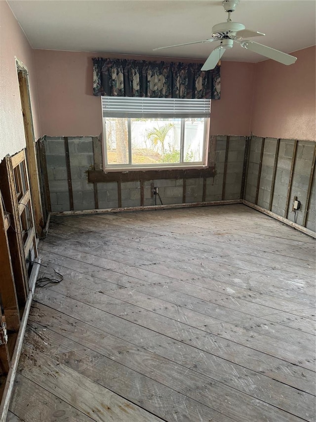 988 Bruce Ave, Clearwater Beach, FL 33767 - photo 14