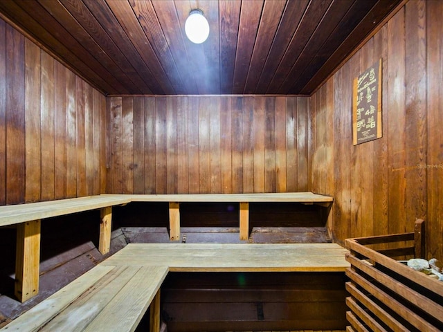 view of sauna / steam room