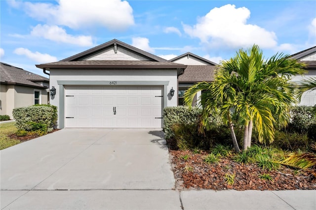 view of front facade with a garage