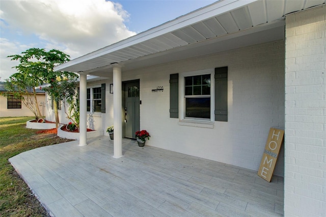 view of patio / terrace with a porch