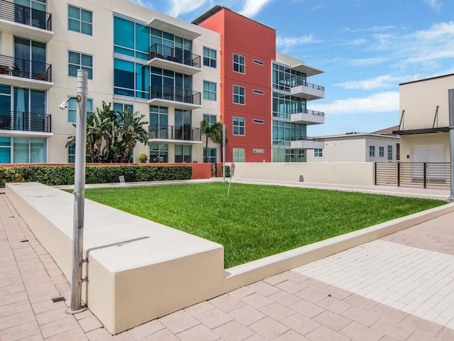 1120 E Kennedy Blvd Unit 927, Tampa, FL 33602 - view of apartment building / complex