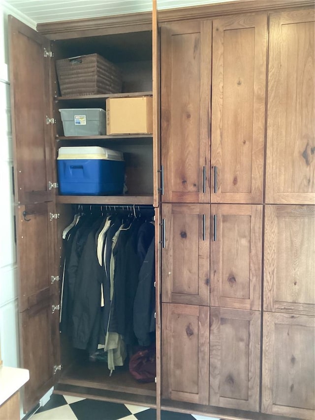 1529 Paloma Ln, Dunedin, FL 34698 - view of closet
