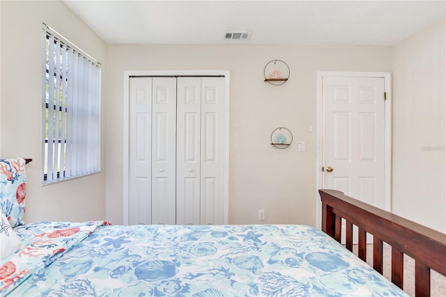 bedroom with a closet