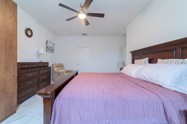 bedroom featuring ceiling fan