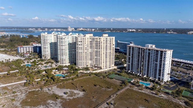 bird's eye view featuring a water view