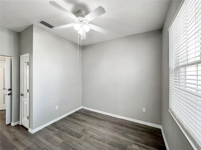 1333 Misty Greens Dr, Sun City Center, FL 33573 - photo 19