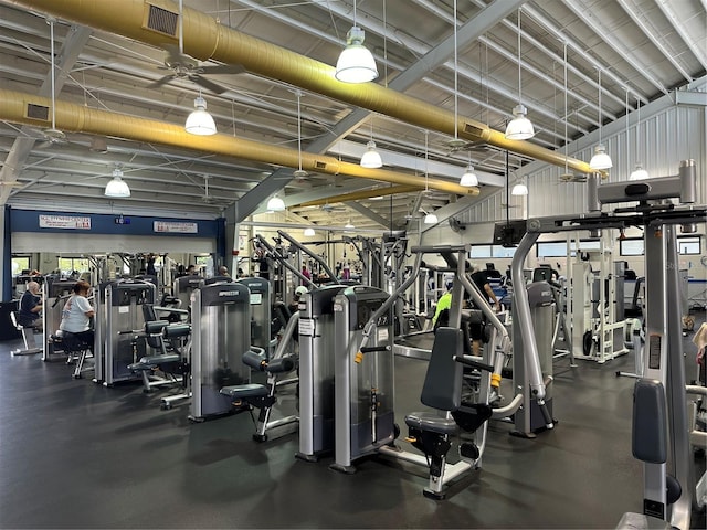 workout area with ceiling fan