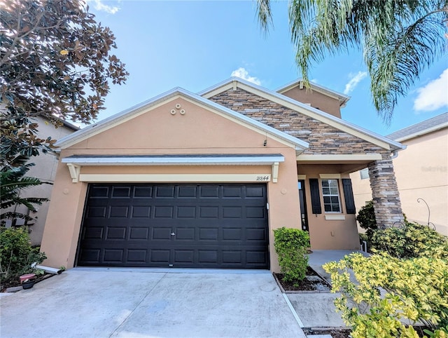 view of front of property featuring a garage