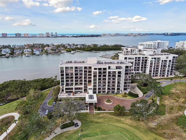 bird's eye view featuring a water view