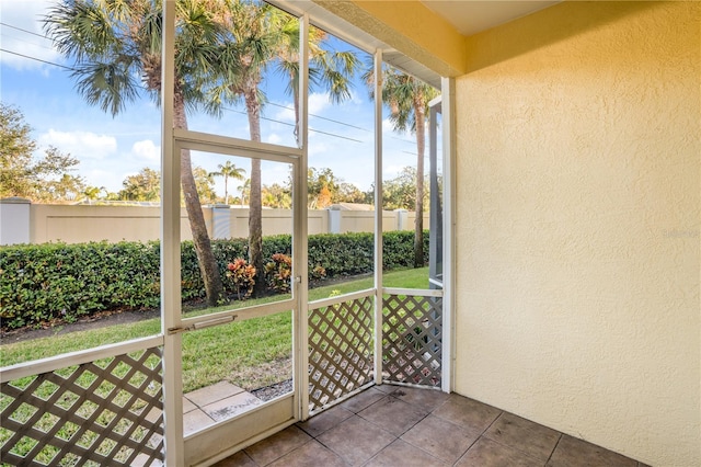 view of unfurnished sunroom