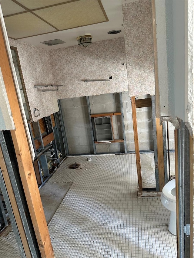 409 Boca Ciega Point Blvd S Unit 1008, Saint Petersburg, FL 33708 - bathroom with toilet