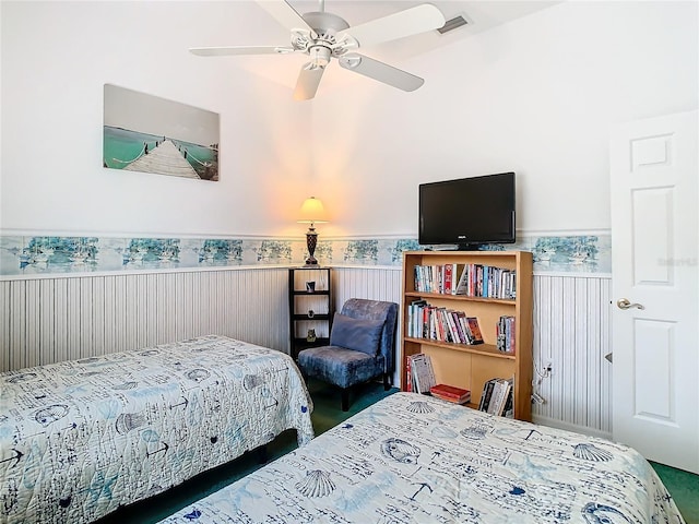 bedroom featuring ceiling fan