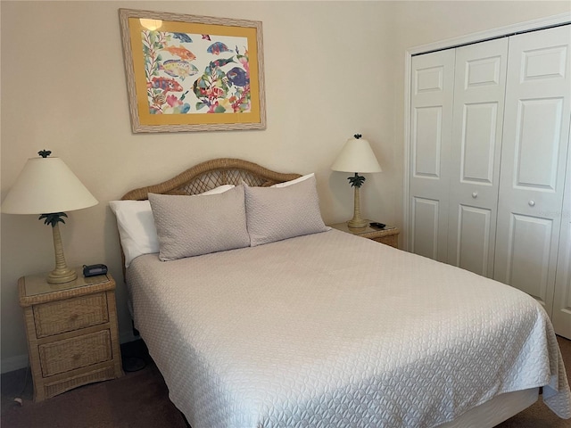 bedroom featuring a closet