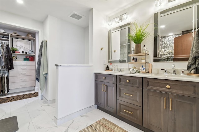 bathroom with vanity