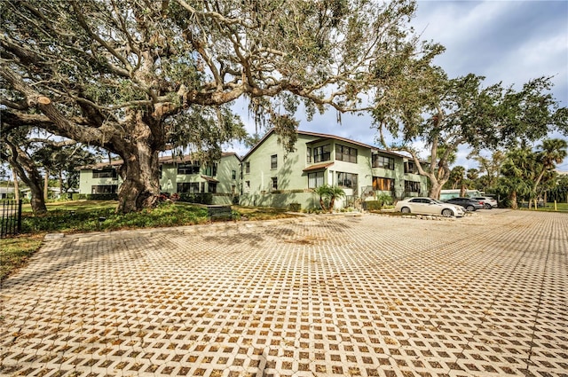 view of split foyer home