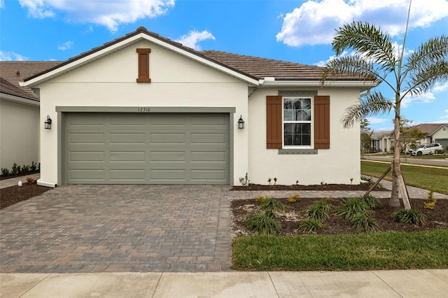 view of front of house featuring a garage