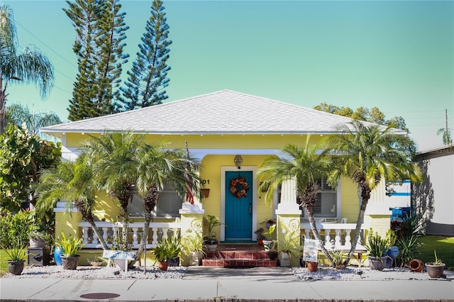 view of front facade