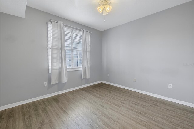 501 Knights Run Ave Unit 2308, Tampa, FL 33602 - unfurnished room featuring light hardwood / wood-style floors