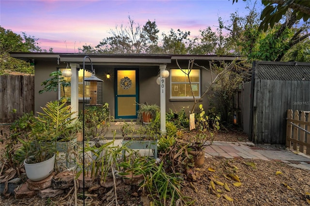 view of front of property with covered porch