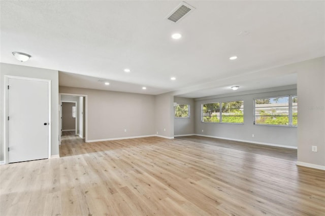 empty room featuring light hardwood / wood-style flooring