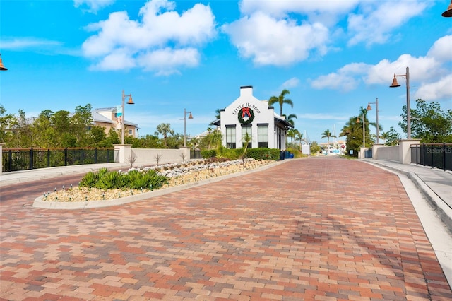 view of home's community