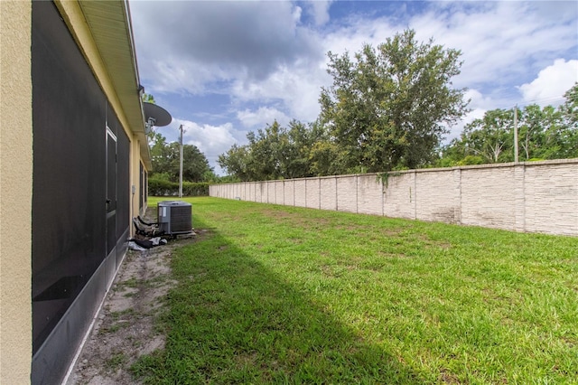 12827 Buffalo Run Dr, Gibsonton, FL 33534 - view of yard with cooling unit