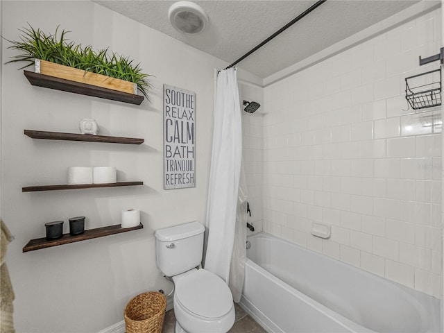 bathroom with shower / tub combo with curtain, a textured ceiling, and toilet