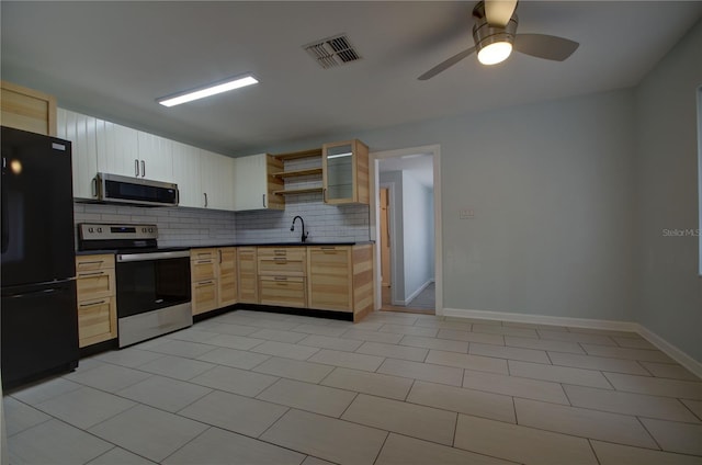 kitchen with light brown cabinets, sink, ceiling fan, tasteful backsplash, and stainless steel appliances