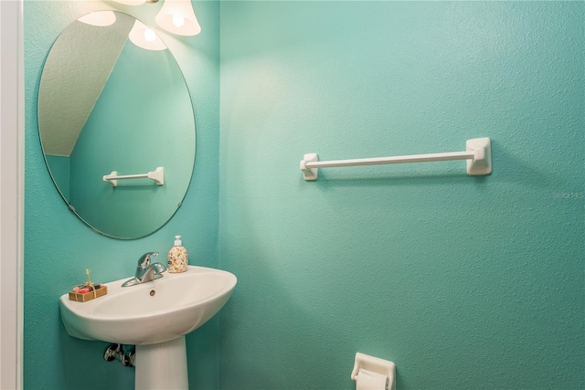 bathroom with sink