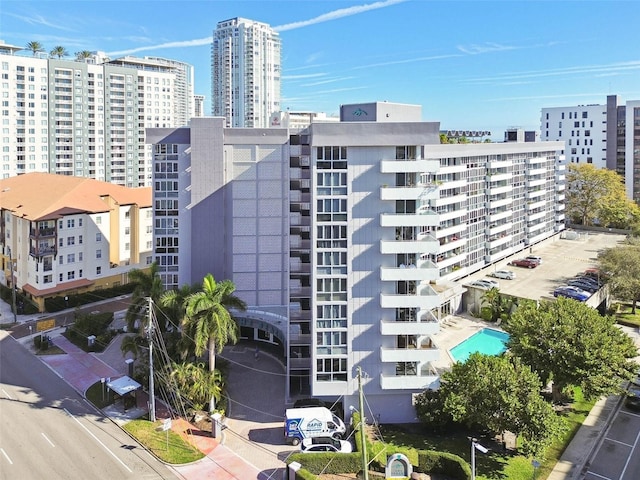 470 3rd St S Unit 405, Saint Petersburg, FL 33701 - view of apartment building / complex featuring a city view