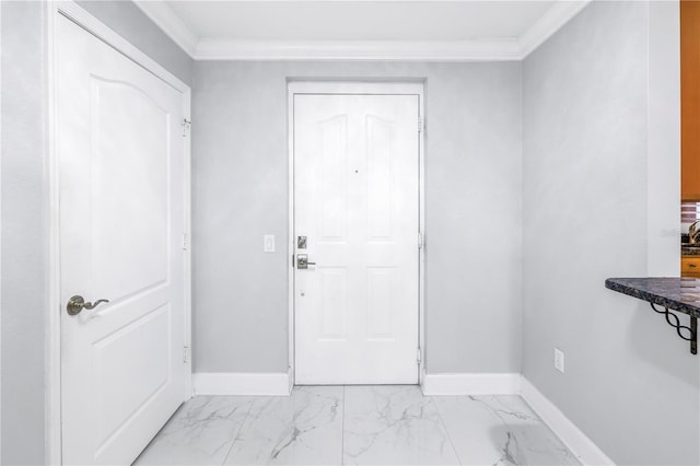 foyer with crown molding