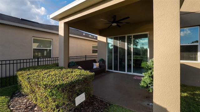 view of patio with ceiling fan